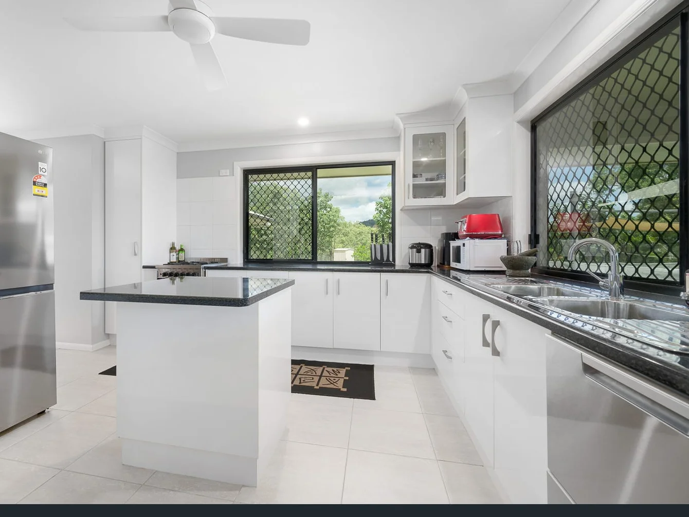 Additional image 5 of Mount Larcom QLD 4695