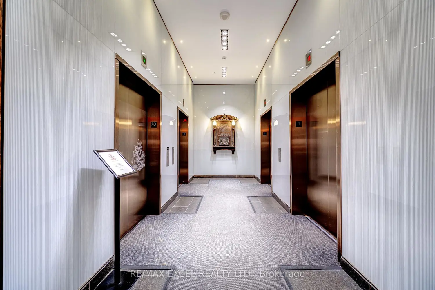 Additional image 5 of 426 University Avenue 1705