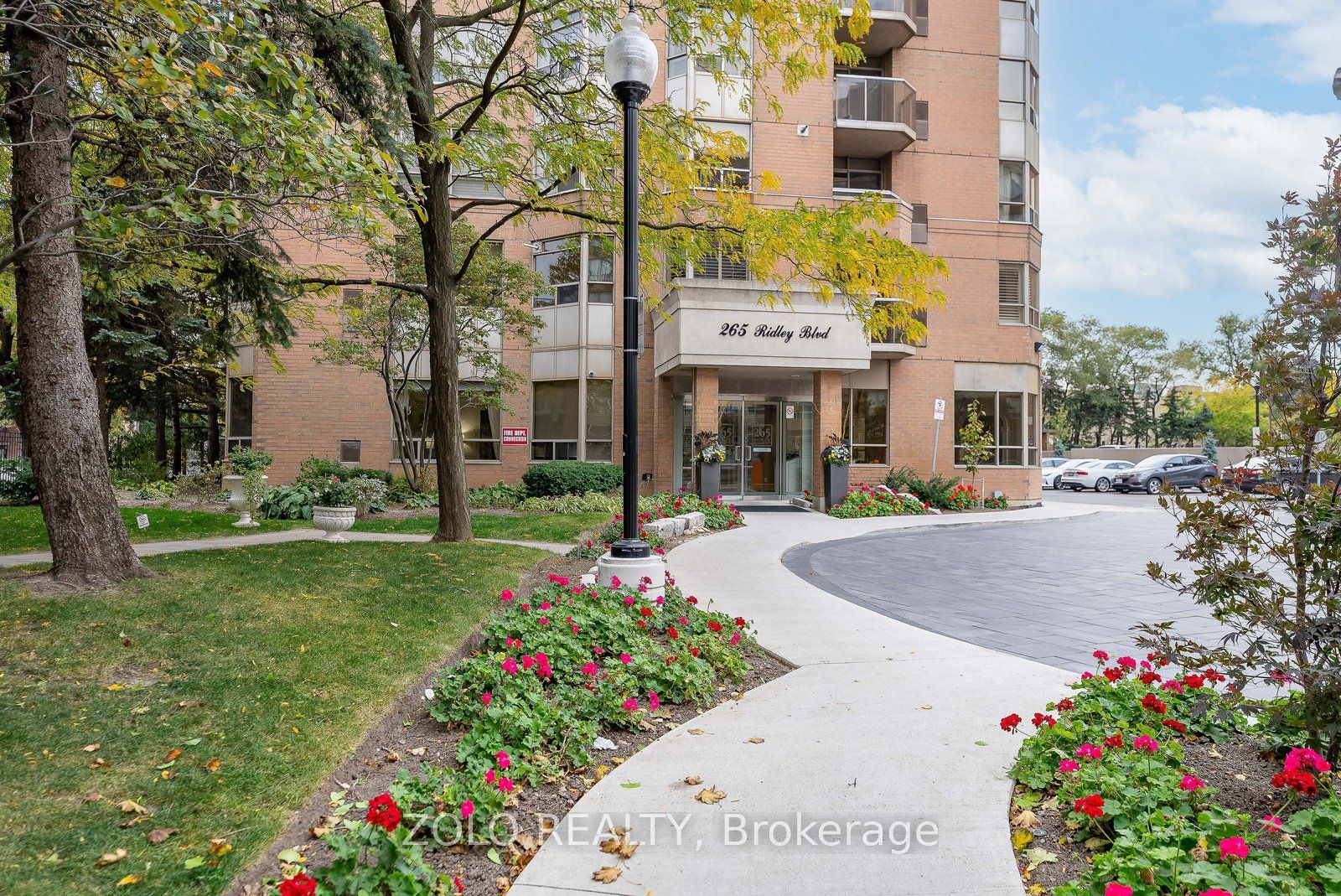 Additional image 2 of PH05-265 Ridley Boulevard, Toronto, ON, M5M 4N8