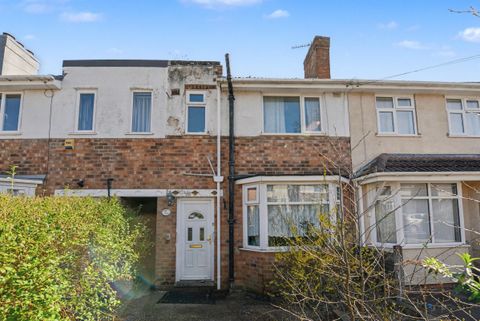 102 Edenhurst Road, Birmingham, West Midlands B31