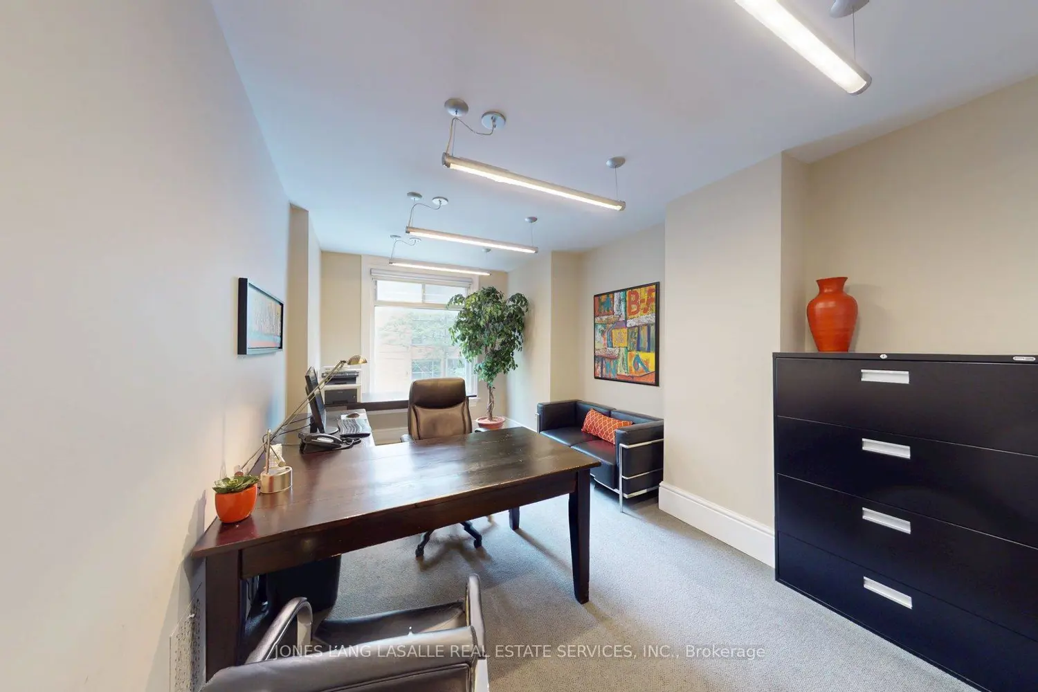 Additional image 2 of 542 Richmond Street