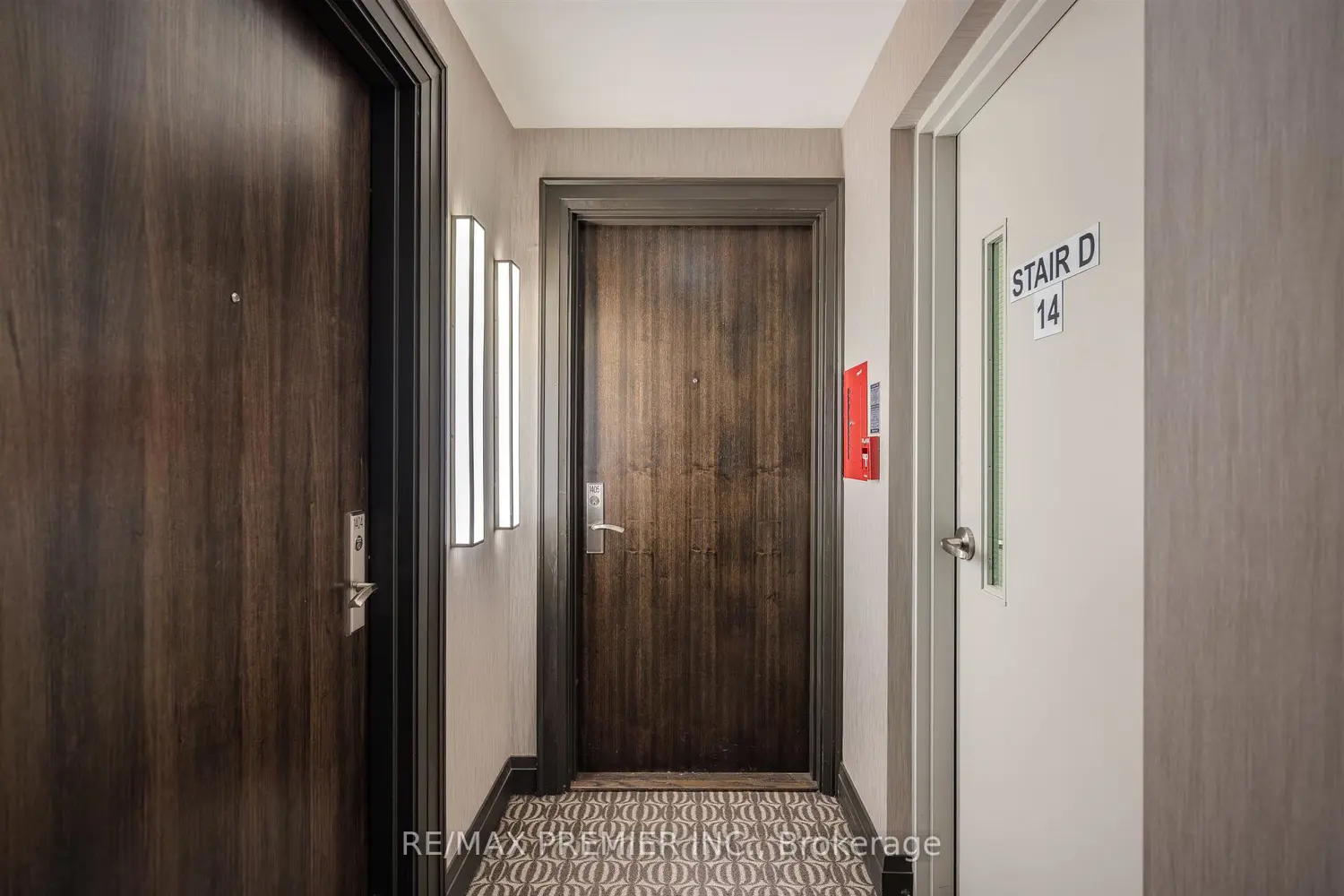 Additional image 2 of 840 Queens Plate Drive 1405