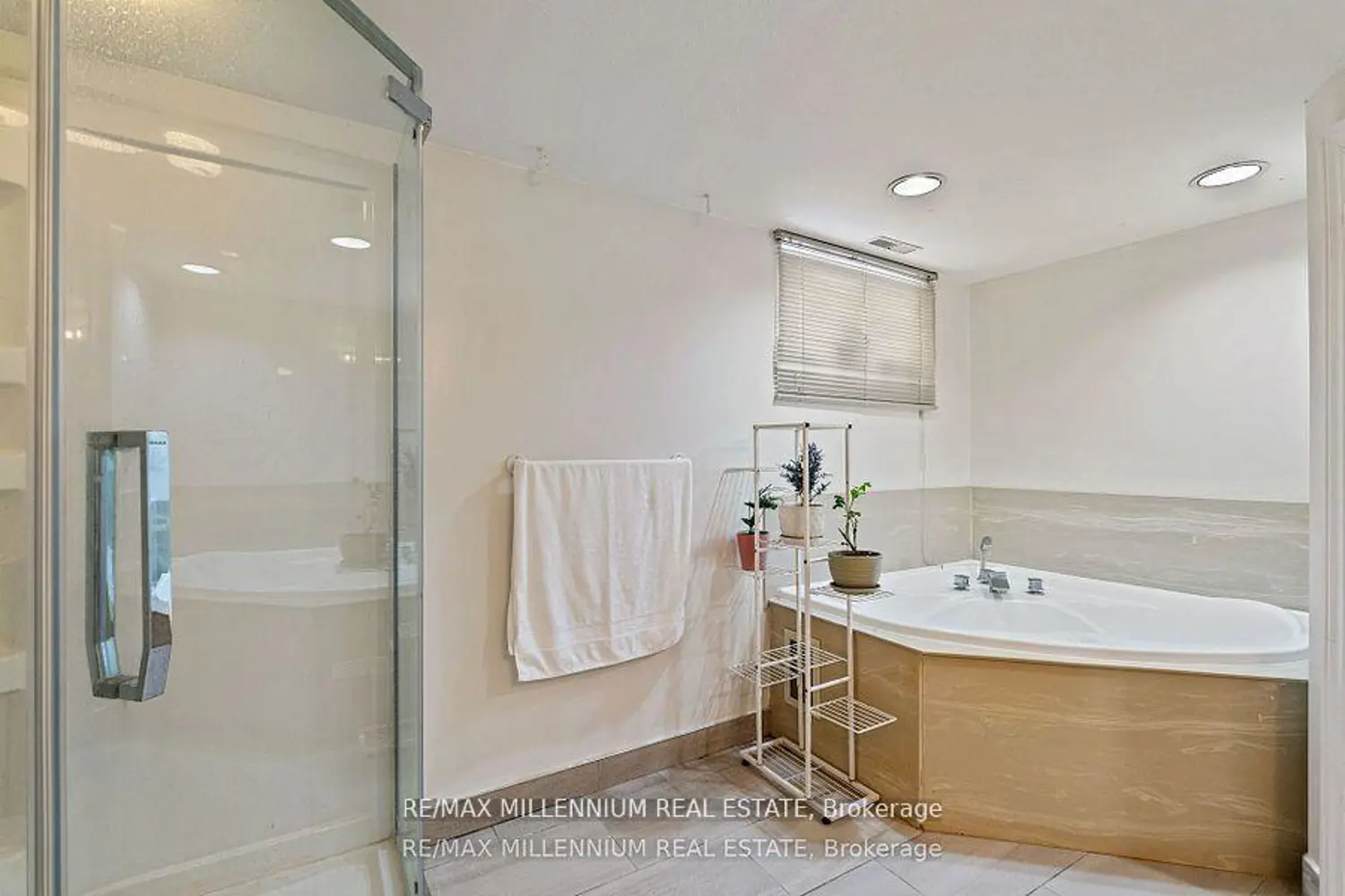 Additional image 18 of 759 Chestnut Street