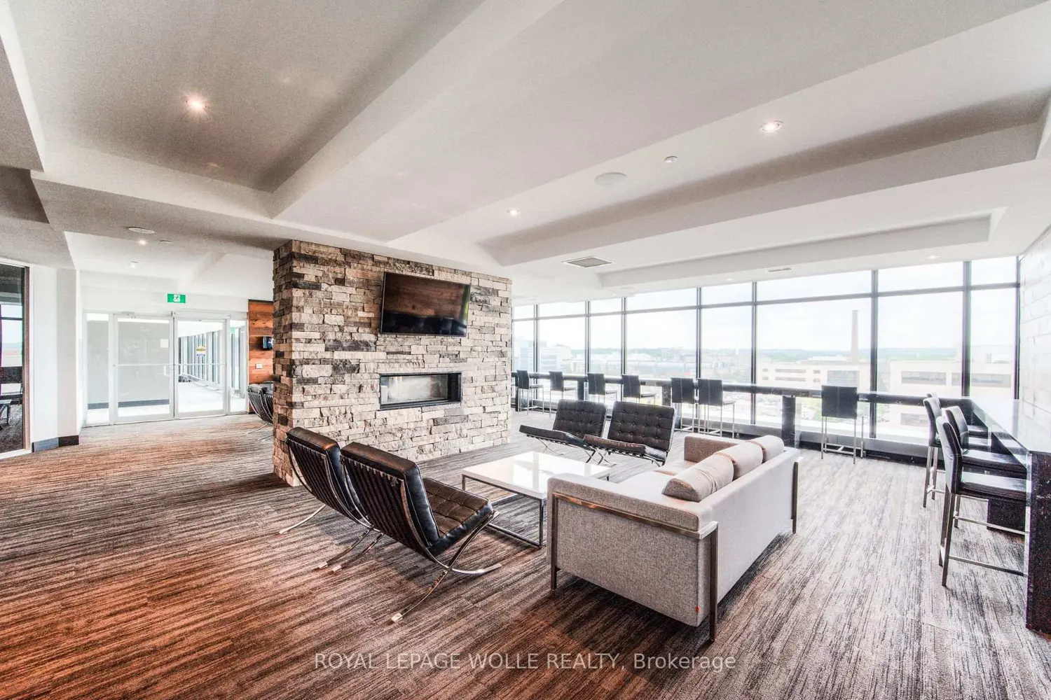 Additional image 12 of 330 Phillip Street S2007