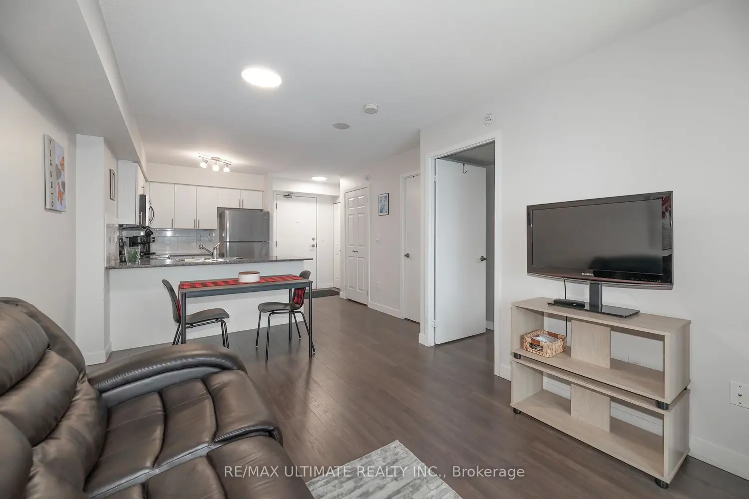 Additional image 9 of 1410 Dupont Street 2308