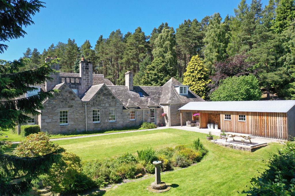Additional image 29 of 8 bed country house for saleBroomhill House, Dulnain Bridge, Grantown- On- Spey PH26