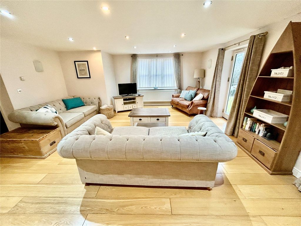Additional image 4 of 3 bed maisonette for saleCadnant Road, Menai Bridge, Isle Of Anglesey LL59