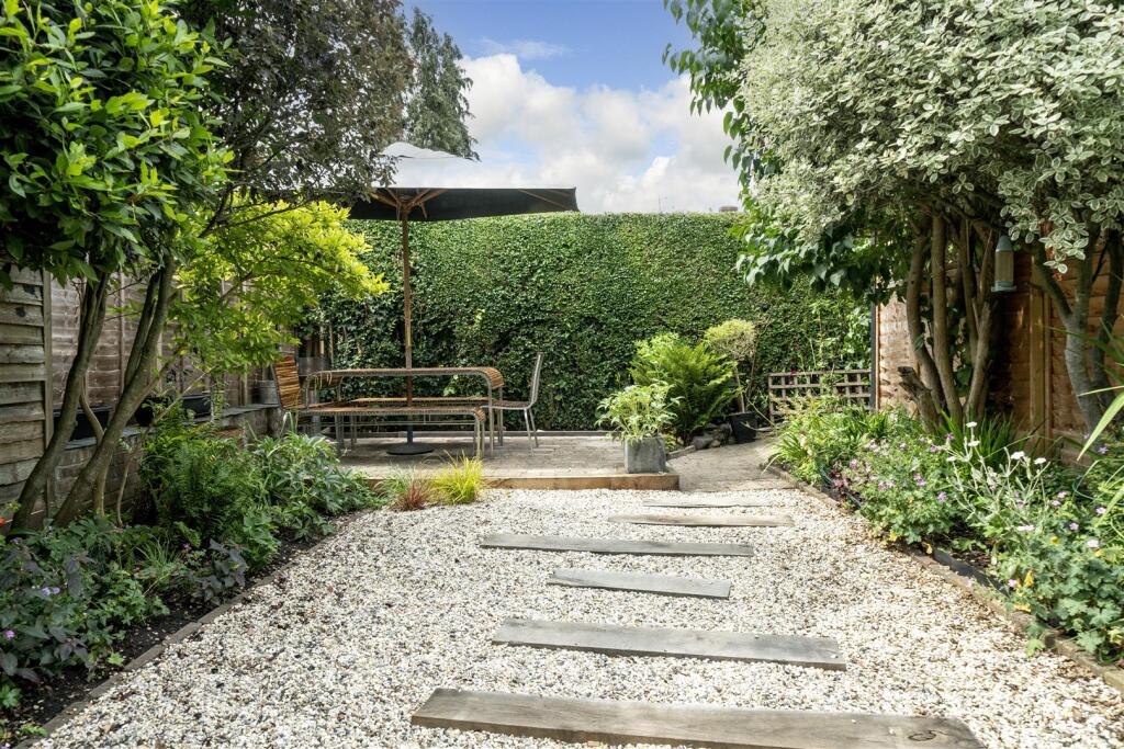 Additional image 14 of Boundary Road, St. Albans