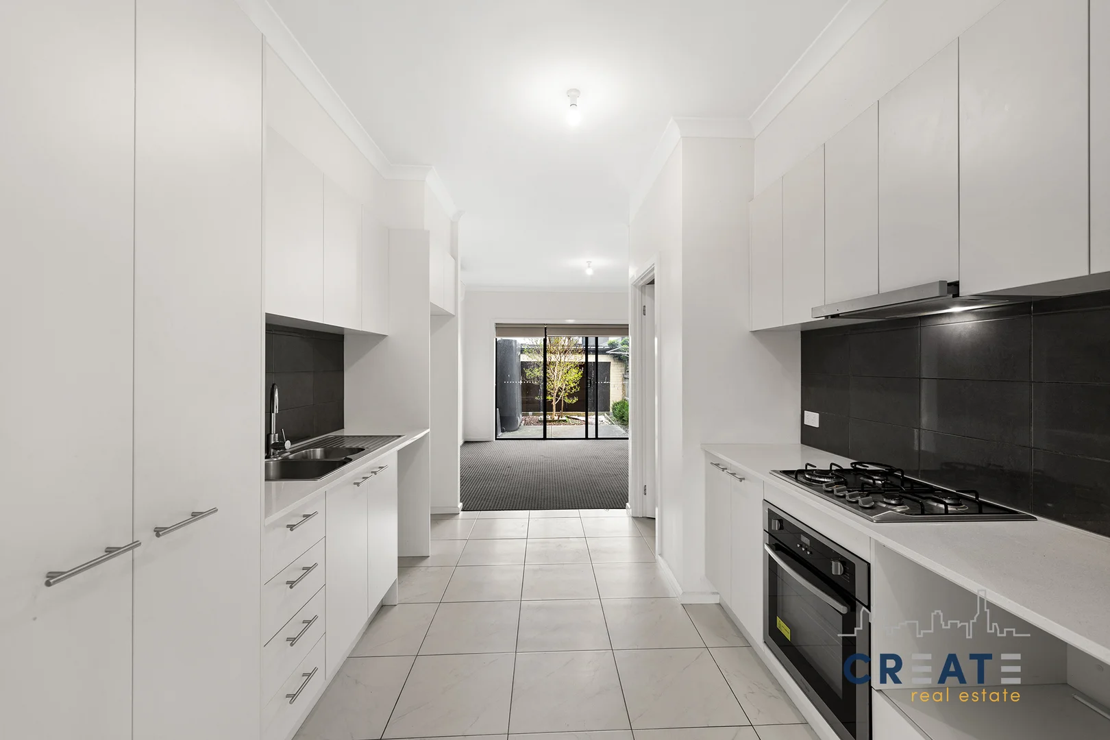 Additional image 4 of 96 Queen Circuit, Sunshine VIC 3020