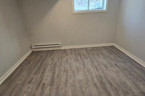 Additional image 8 of Basement-223 Fairview Avenue, Toronto, ON, M6P 3A6