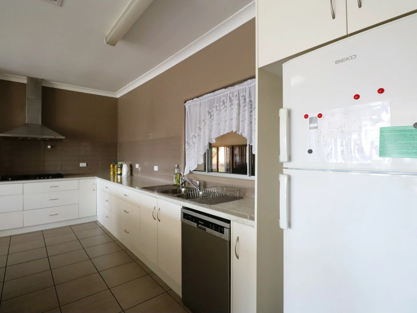 Additional image 9 of 6 - 12 Hanly Street, Roma QLD 4455