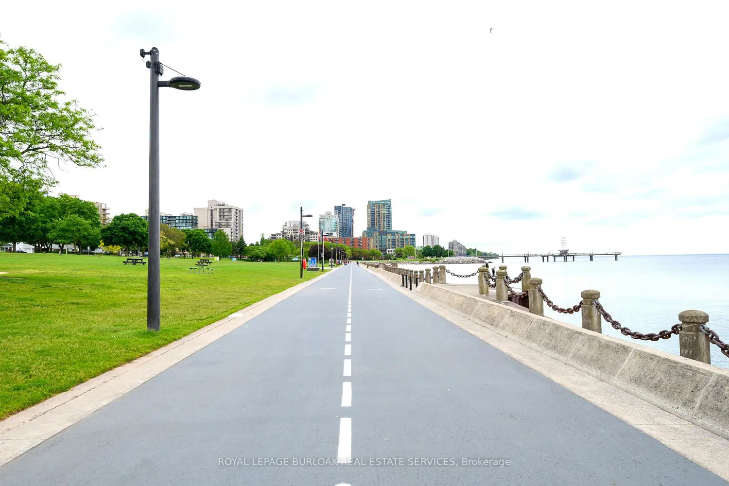 Additional image 7 of 1347 Lakeshore Road 24