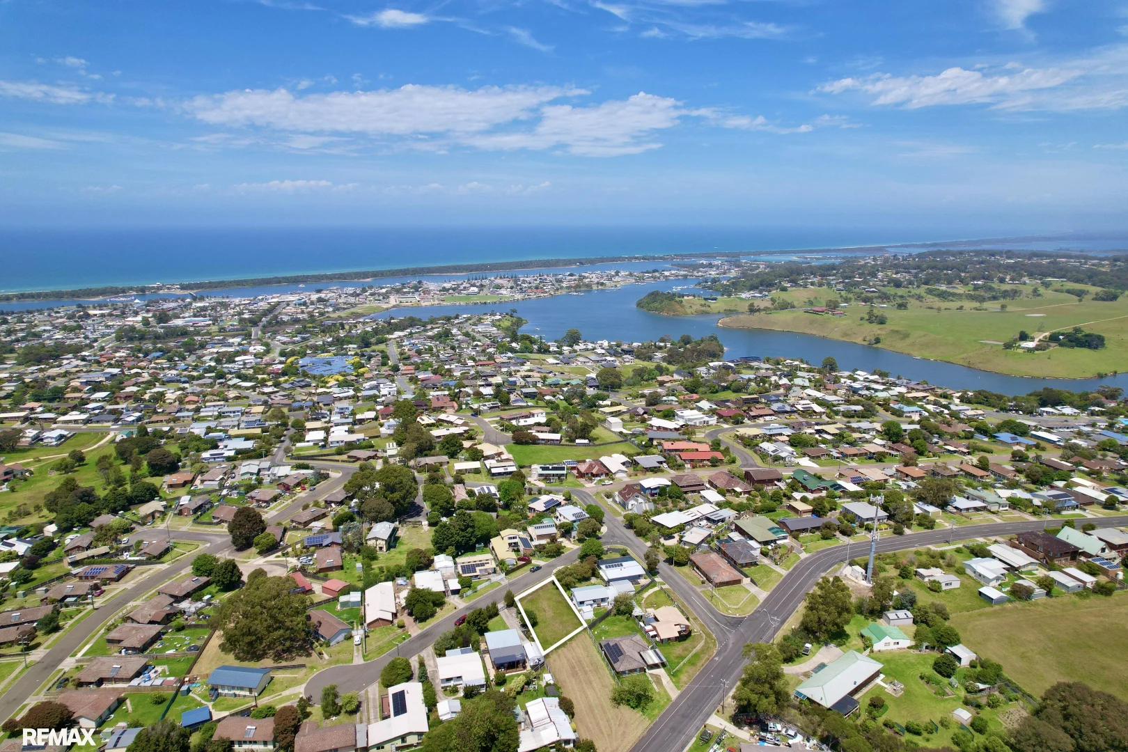 Additional image 11 of 5 Archer Court, Lakes Entrance VIC 3909