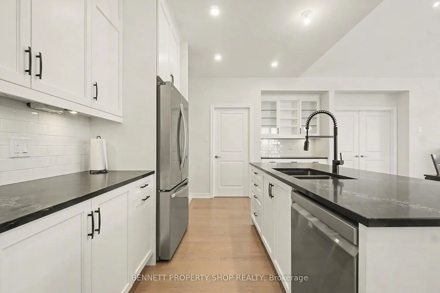 Additional image 4 of 621 Enclave Lane