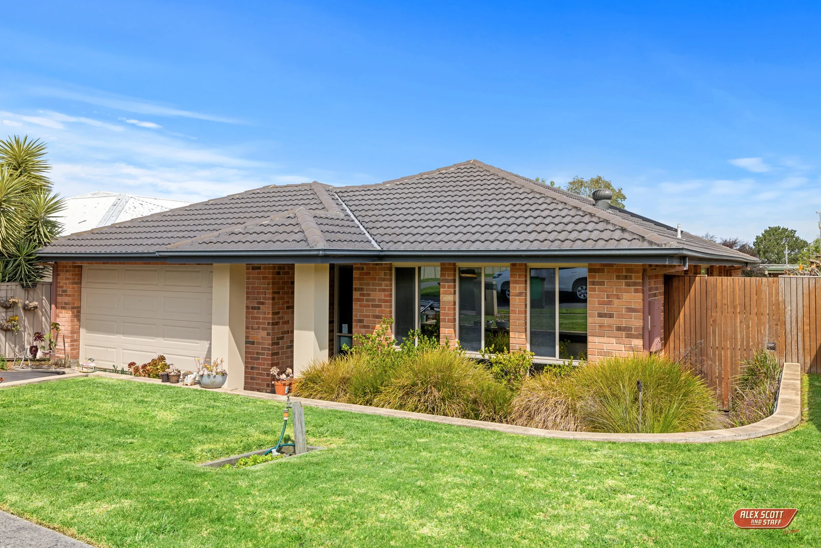 10 Parkside Close, Leongatha VIC 3953