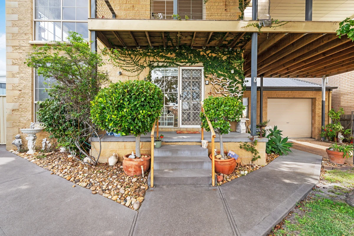 Additional image 7 of 4 Orme Street, Lakes Entrance VIC 3909
