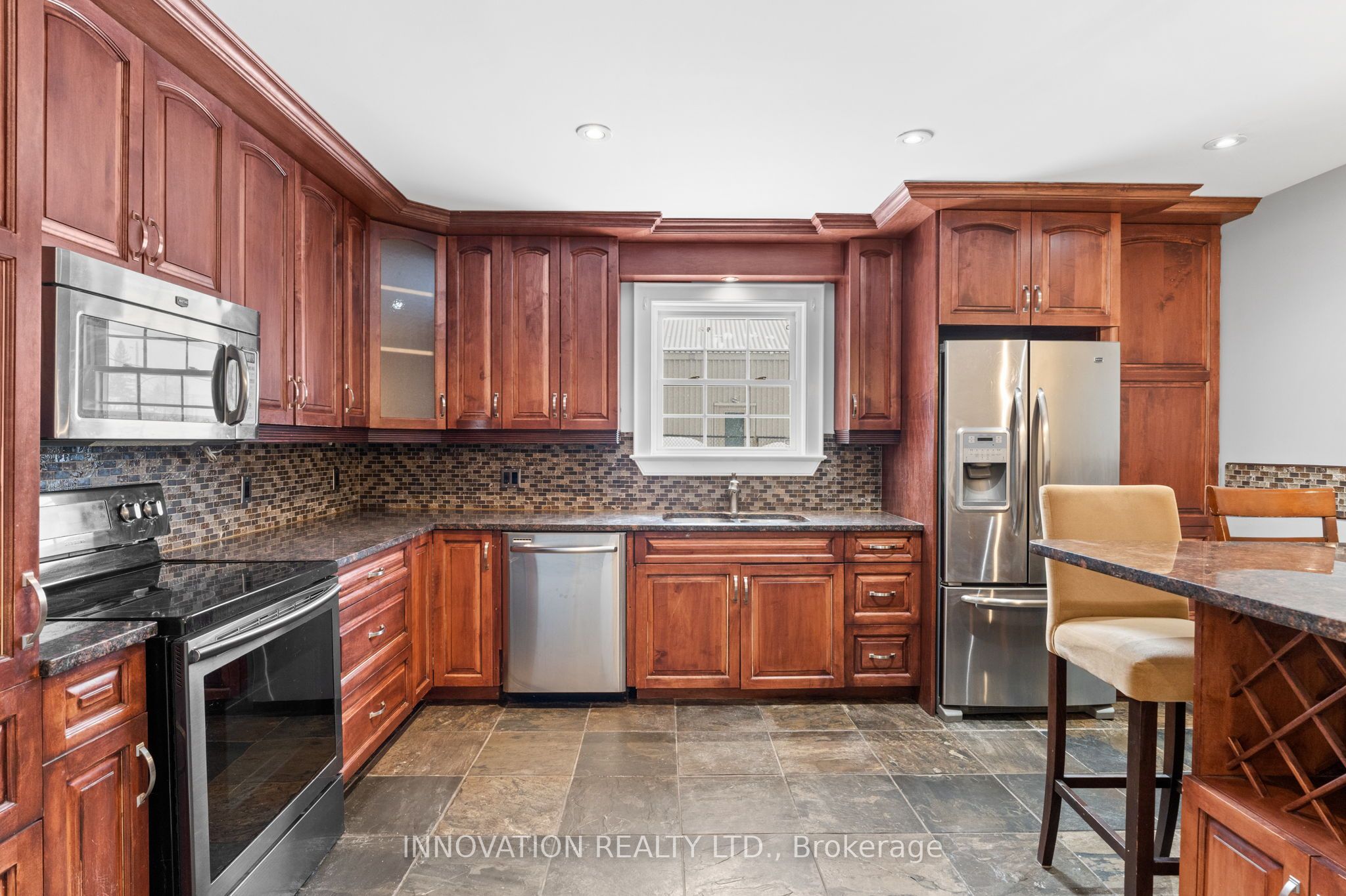 Additional image 6 of 348 Donald B. Munro Drive, Ottawa, ON, K0A 1L0