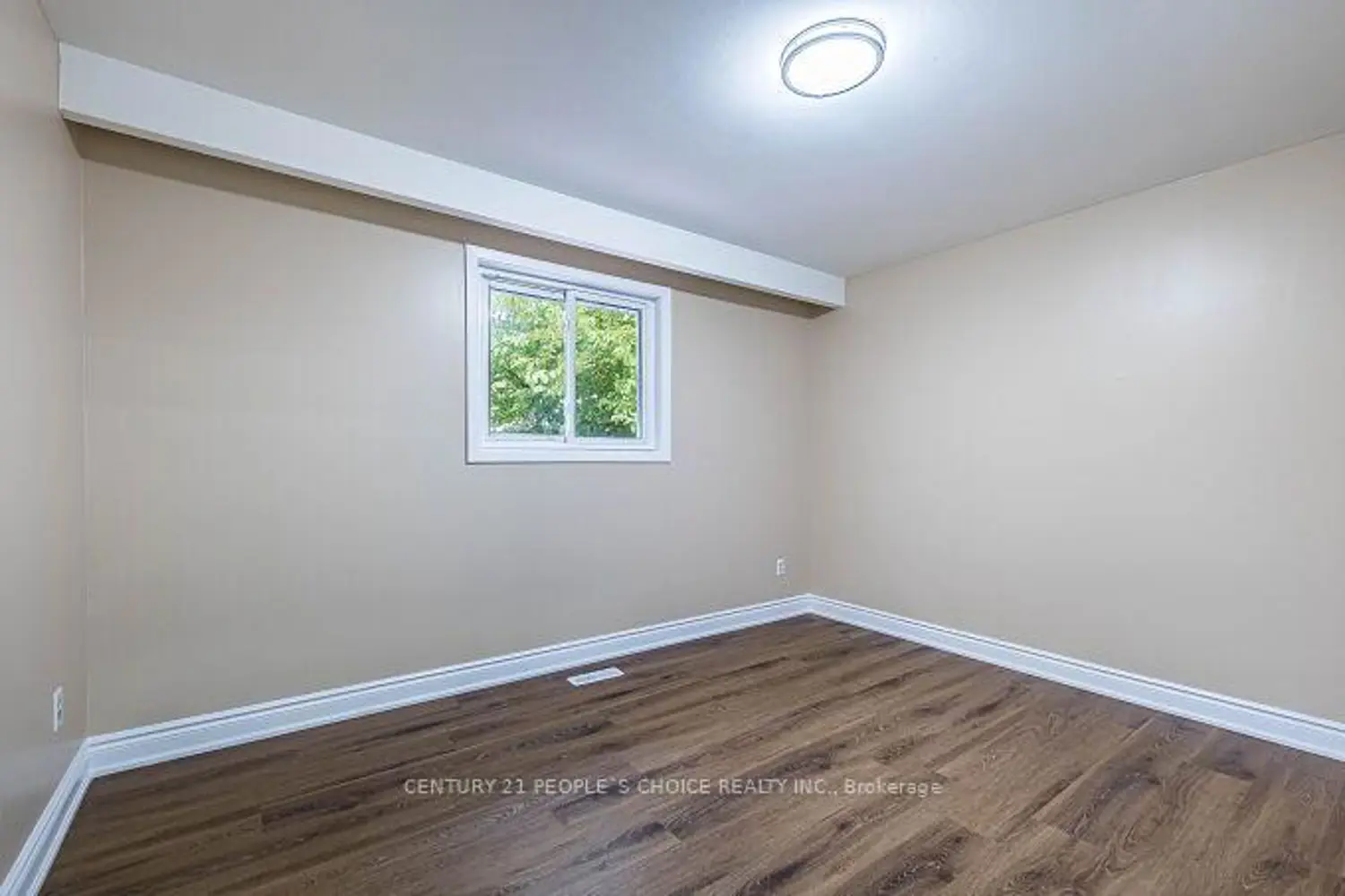 Additional image 11 of 453 Ginger Downs