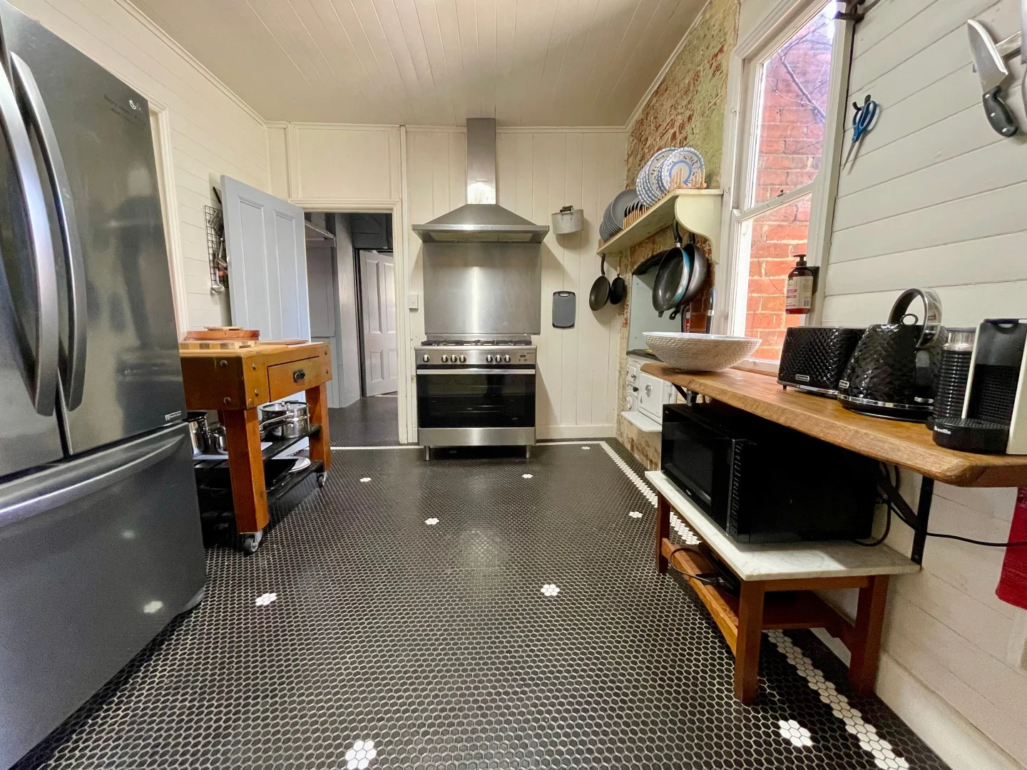 Additional image 3 of 100 MOLESWORTH STREET, Tenterfield NSW 2372