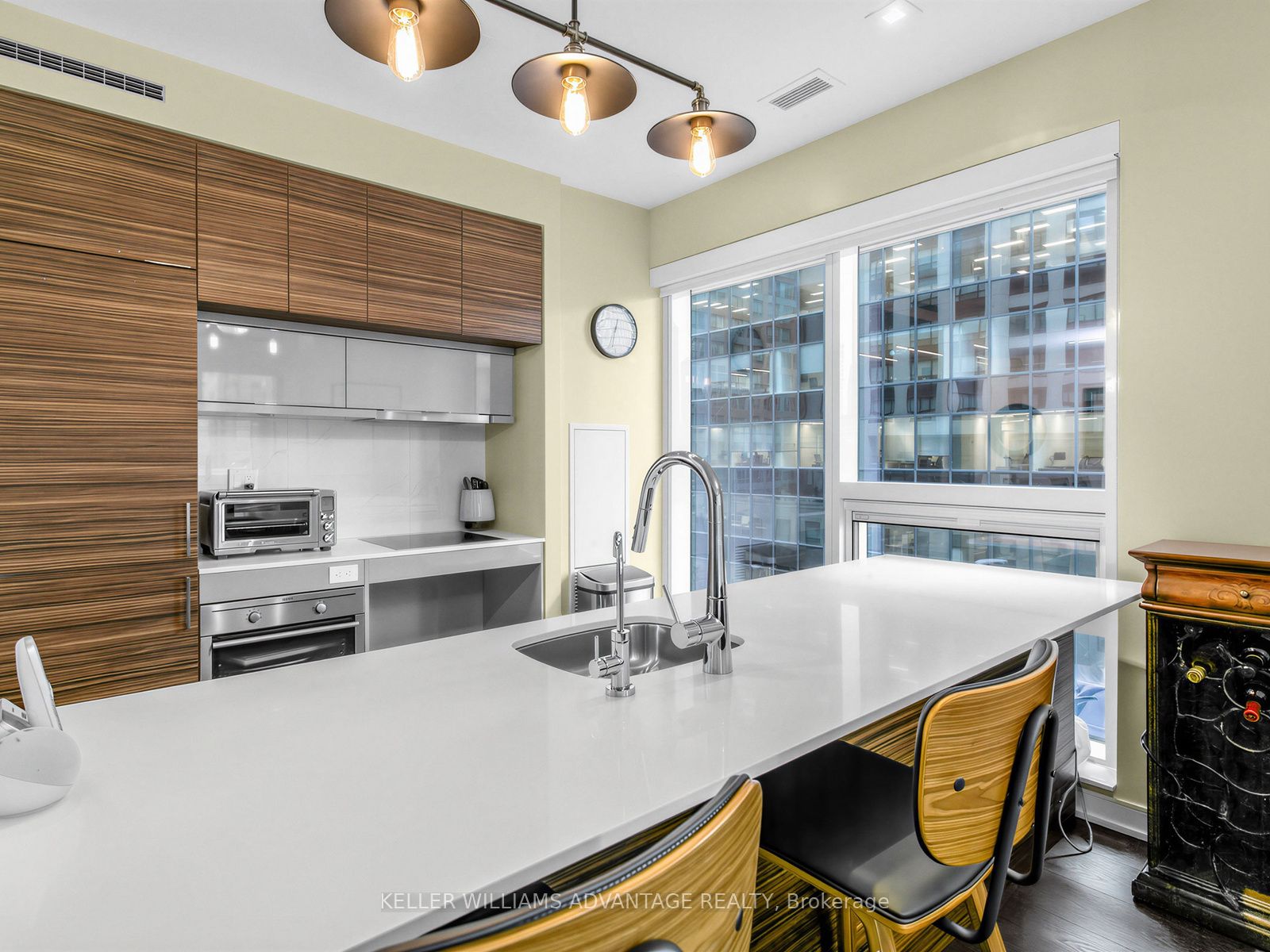 Additional image 5 of 709-88 Scott Street, Toronto, ON, M5E 0A9