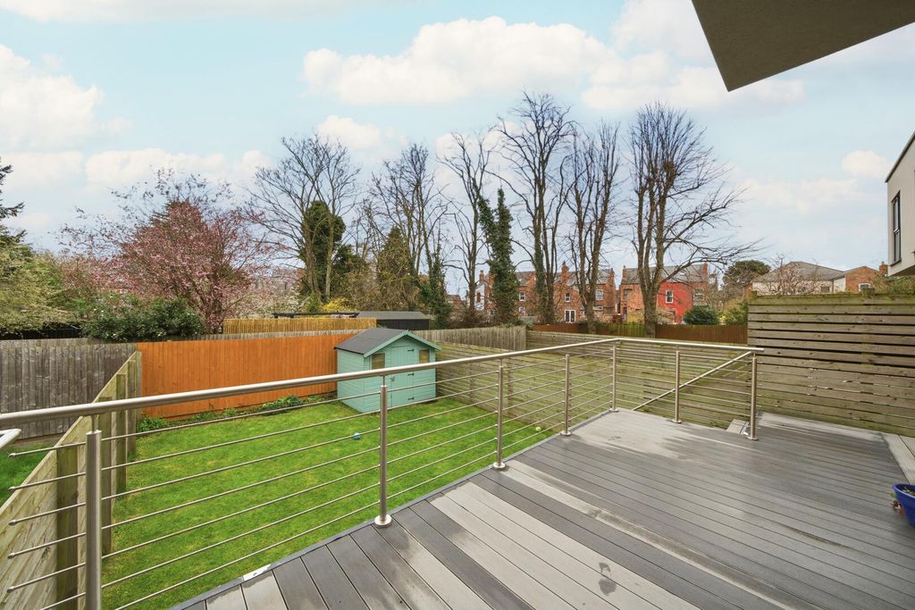 Additional image 17 of 3 bed terraced house for saleGrenville Drive, West Bridgford NG2