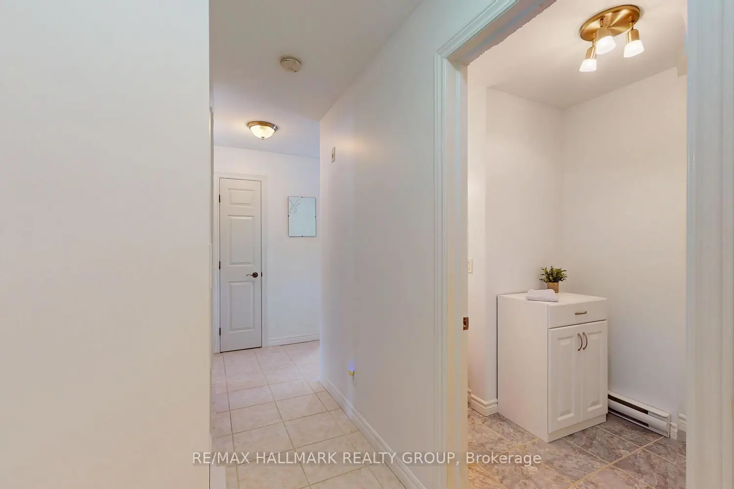 Additional image 11 of 237 Oak Street 1102