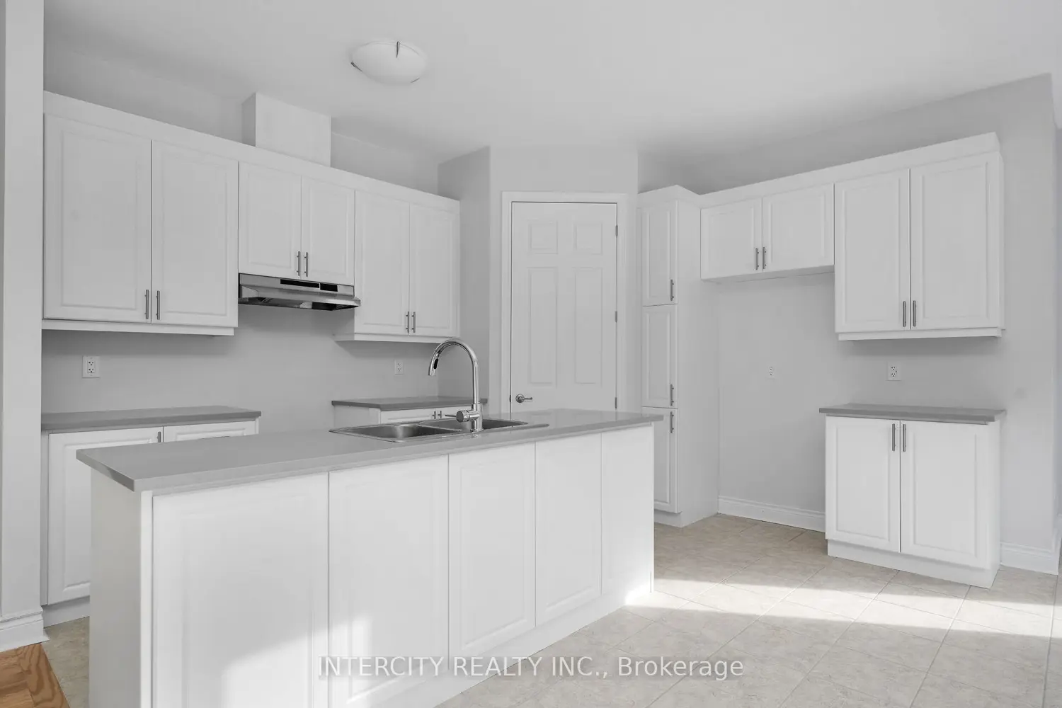 Additional image 9 of 68 Claremont Drive