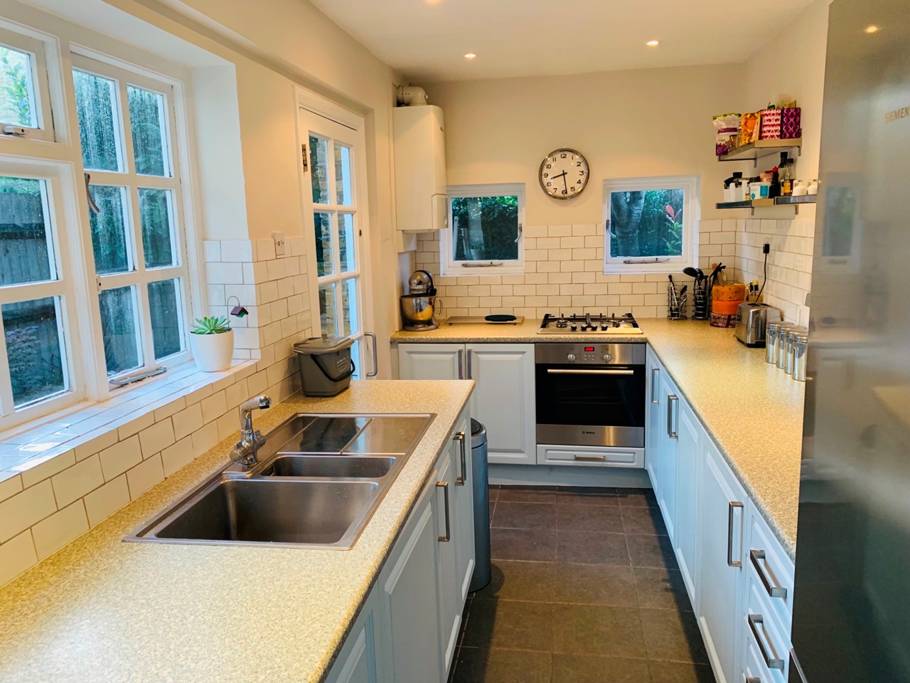 Additional image 5 of Room in a Shared House, Courtenay Square, SE11, N1 7GU