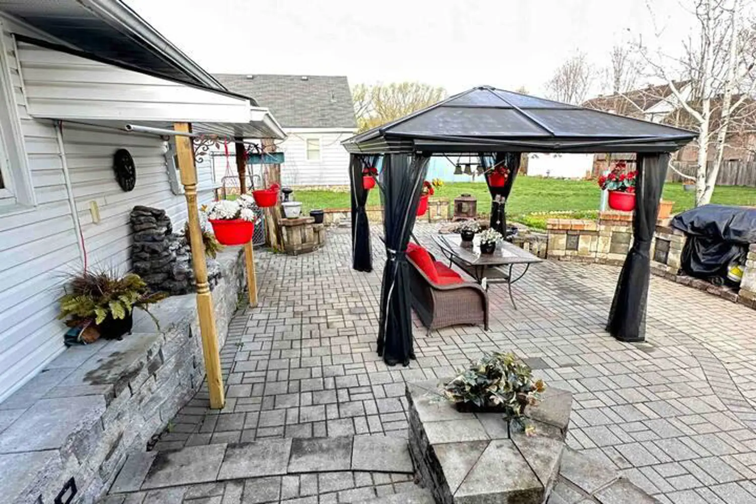 Additional image 8 of 338 Little Avenue