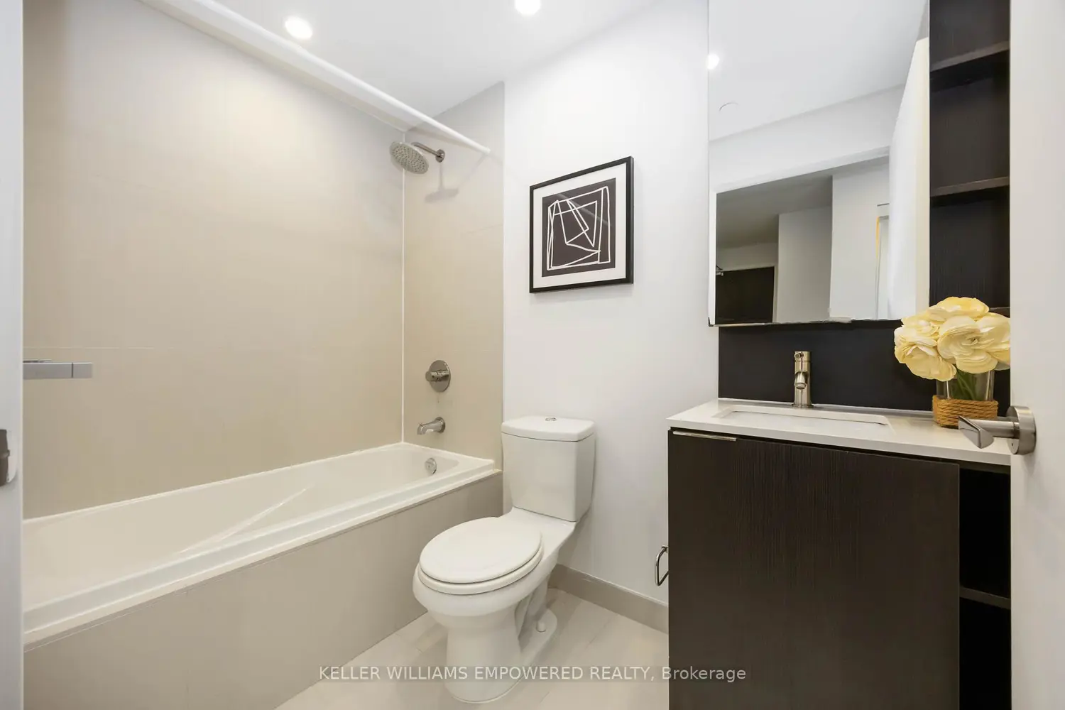 Additional image 10 of 170 Sumach Street 1005
