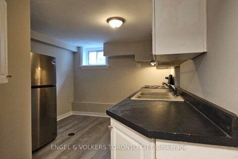 Additional image 7 of B-46 Walter Avenue S, Newmarket, ON, L3Y 3P7