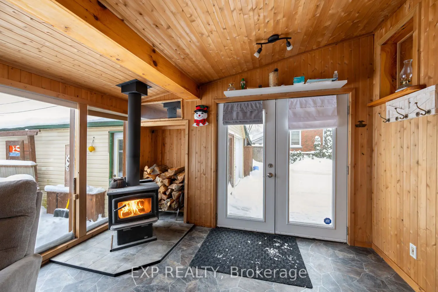 Additional image 3 of 1625 Scott Street