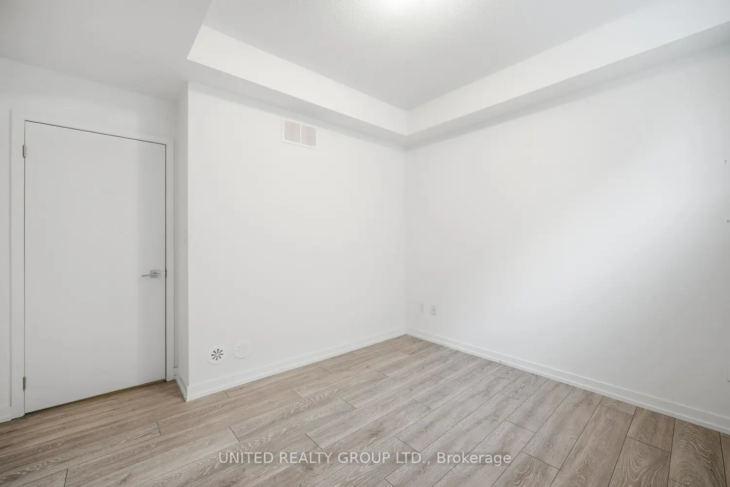 Additional image 14 of 15 Lytham Green Circle 15