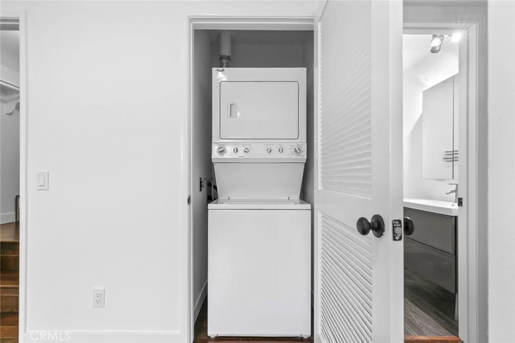 Additional image 11 of 4859 Coldwater Canyon Ave Unit 12, Sherman Oaks, CA 91423