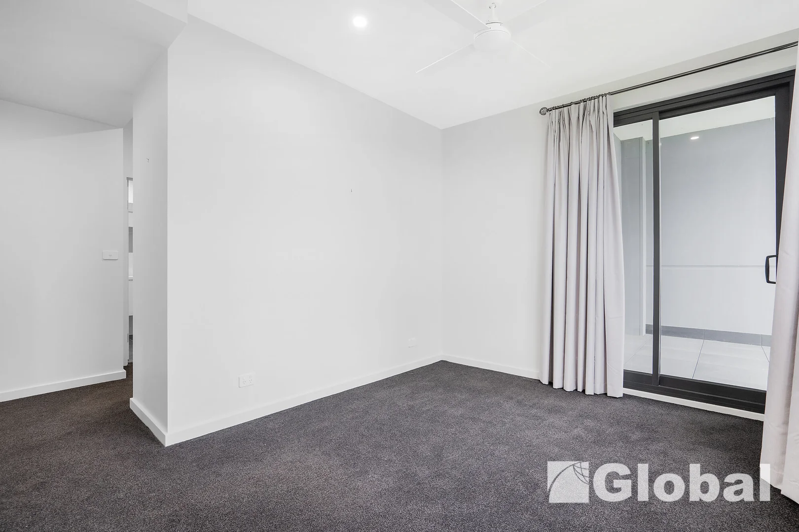Additional image 12 of 1601/02 Charles Street, Charlestown NSW 2290