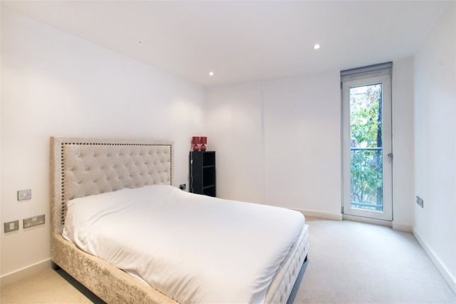 Additional image 3 of 1 Bed Flat, Brewhouse Yard, EC1V, N1 7GU