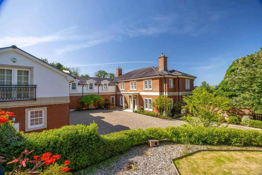 6 bed detached house for sale3, Ballanard Woods, Douglas IM2
