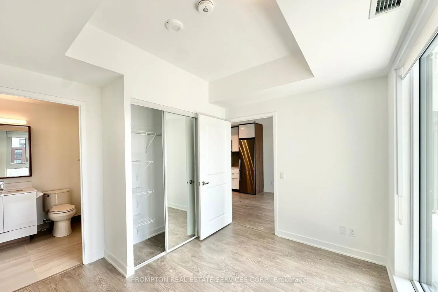 Additional image 13 of 543 Richmond Street 1116