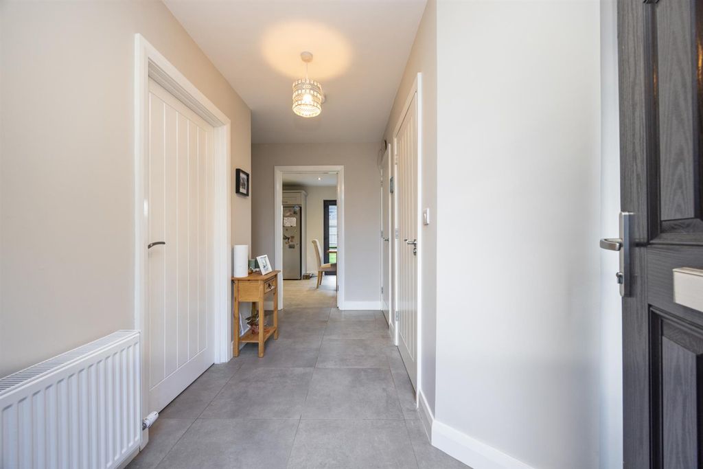 Additional image 4 of 3 bed semi-detached house for sale14 Edengrove Park North, Ballynahinch BT24