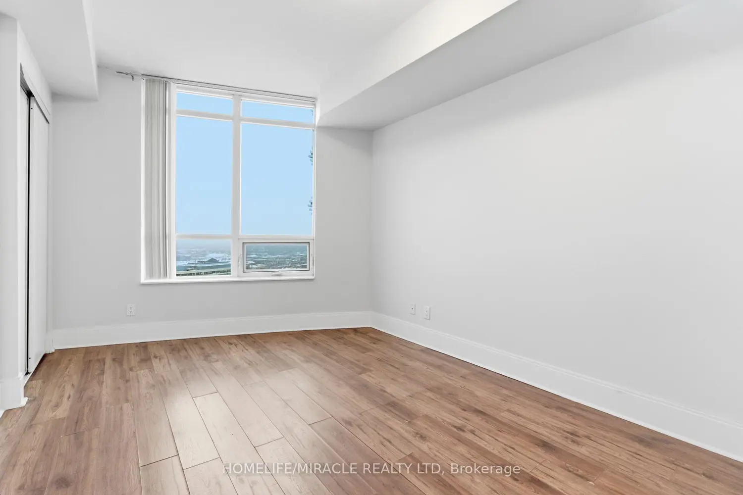 Additional image 8 of 330 Burnhamthorpe Road 2901