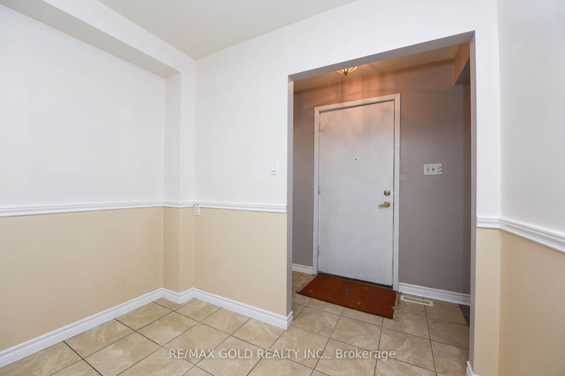 Additional image 2 of 3657 Woodruff Crescent, Mississauga, ON, L4T 1T8