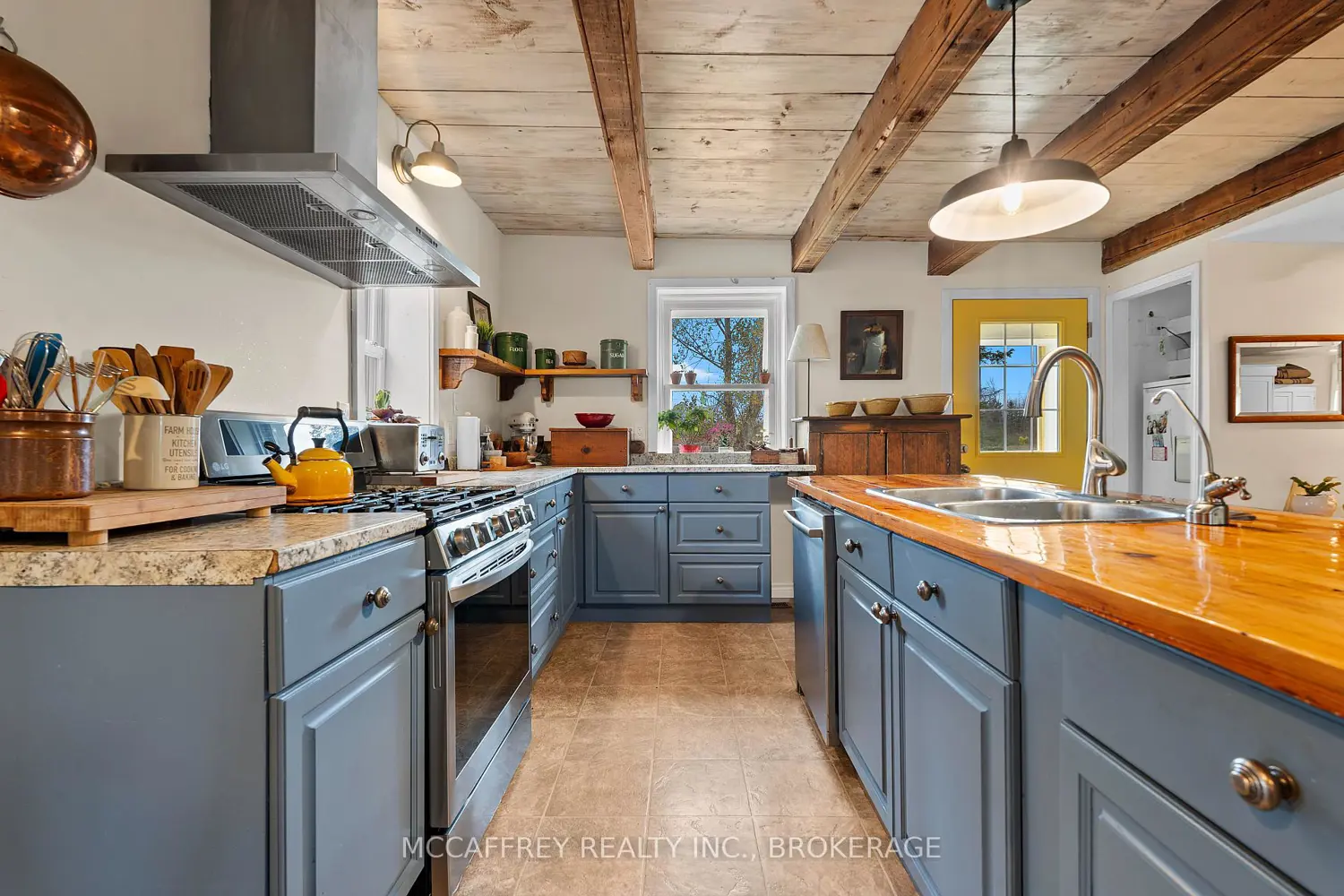 Additional image 5 of 1549 Doyle Road