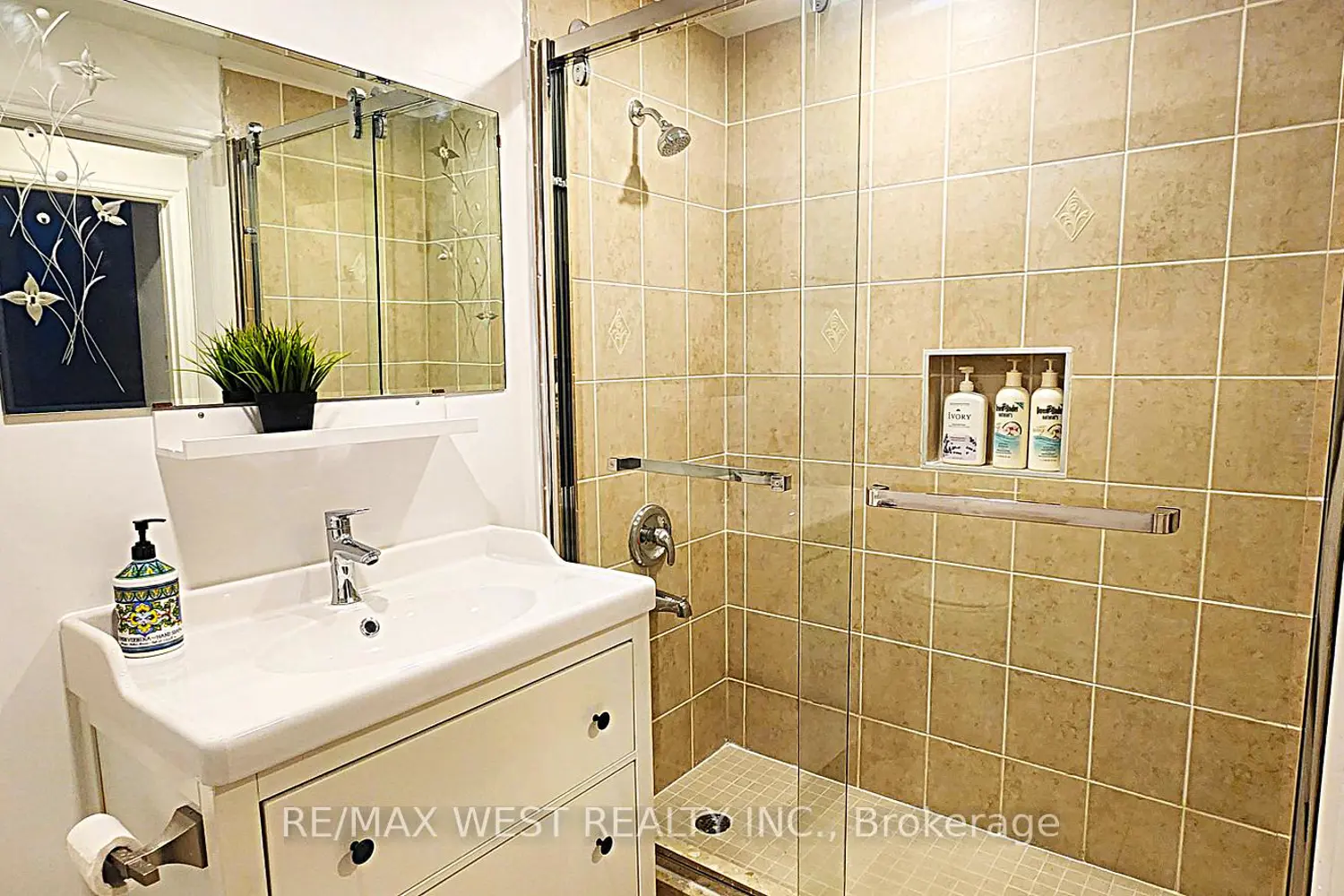 Additional image 12 of 5177 Kitchener Street