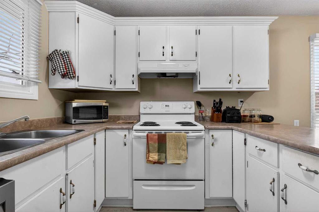 Additional image 4 of 27 Bedford Road NE, Calgary, AB, T3K 2K7