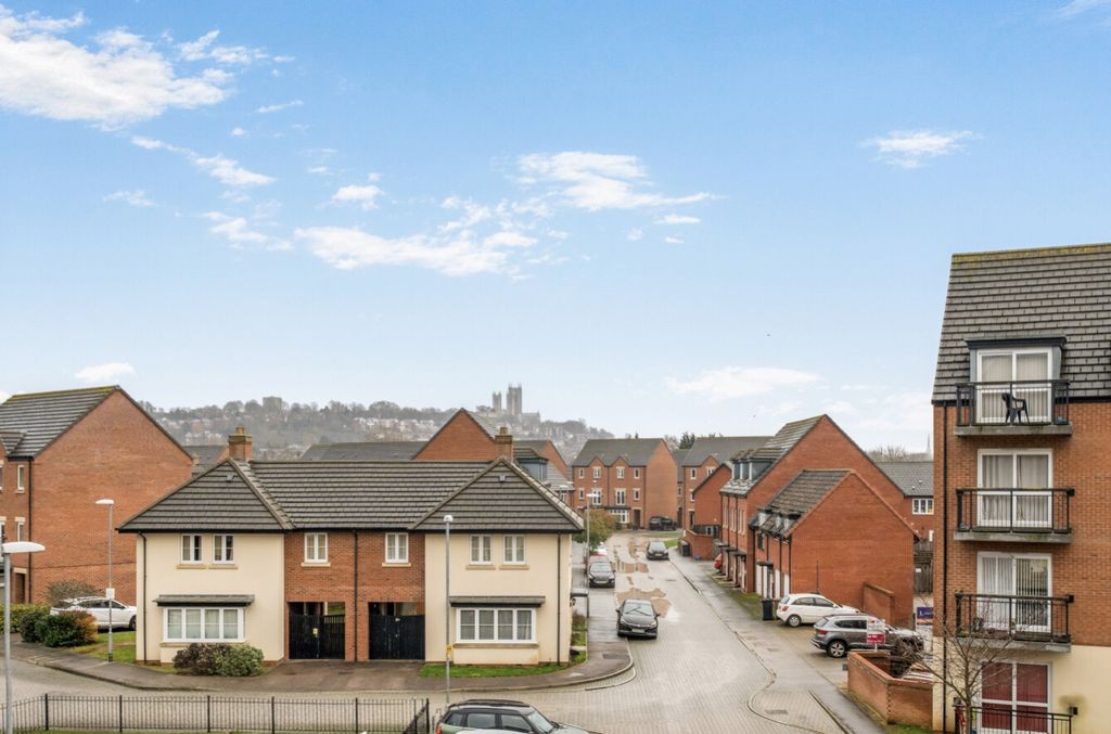 Additional image 15 of 2 bed flat for saleAngelica Road, Lincoln, Lincolnshire LN1