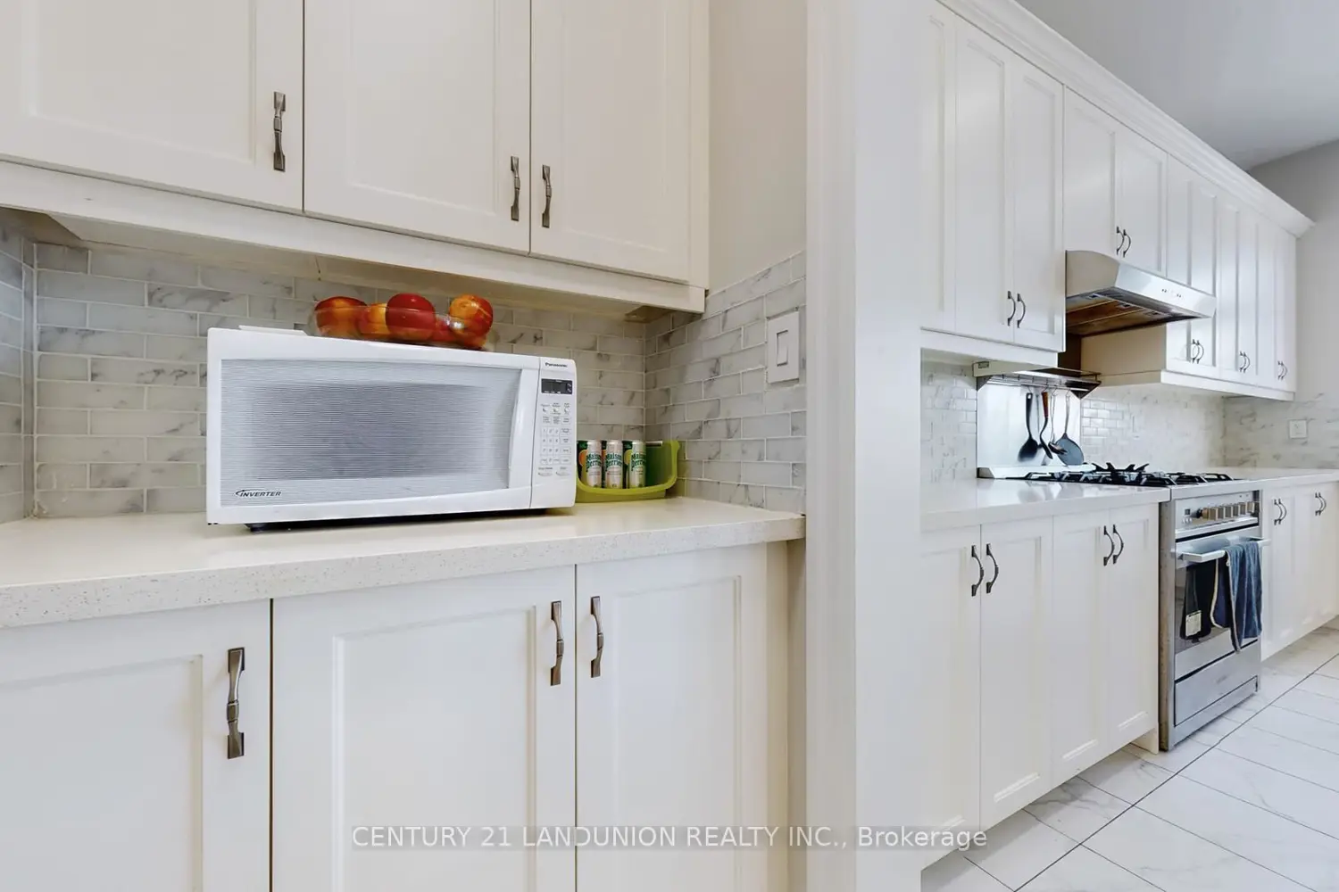 Additional image 6 of 234 Touch Gold Crescent