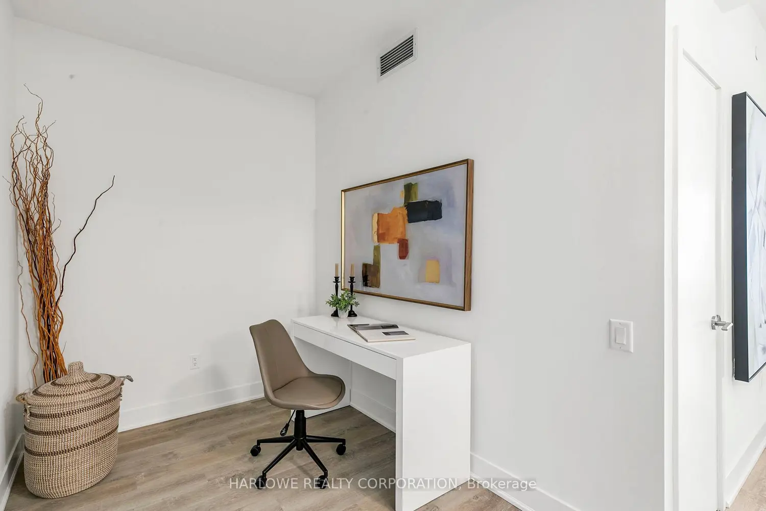 Additional image 4 of 185 Deerfield Road 308