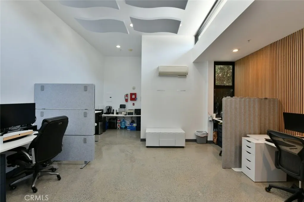 Additional image 5 of 627 Aviation Way, Manhattan Beach, CA 90266