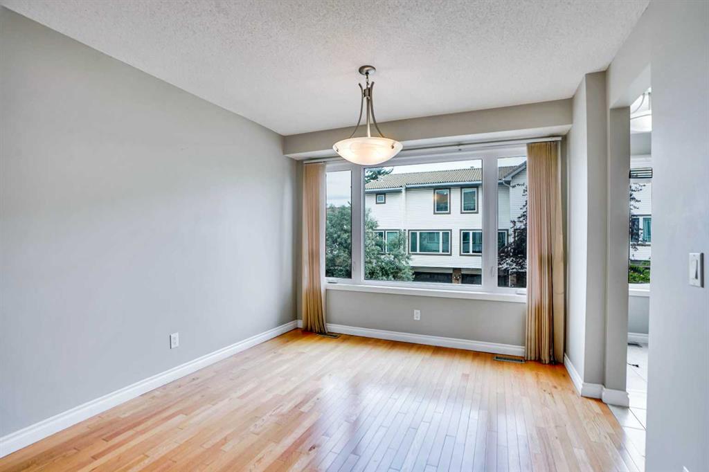 Additional image 5 of 219 Coachway Lane SW, Calgary, AB, T3H 1A4