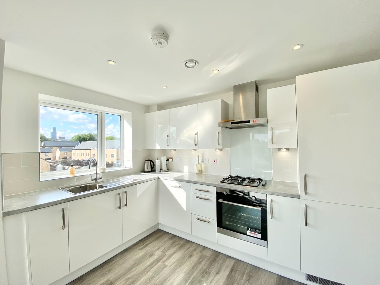 2 Bed Flat, Rogers House, B5, N1 7GU